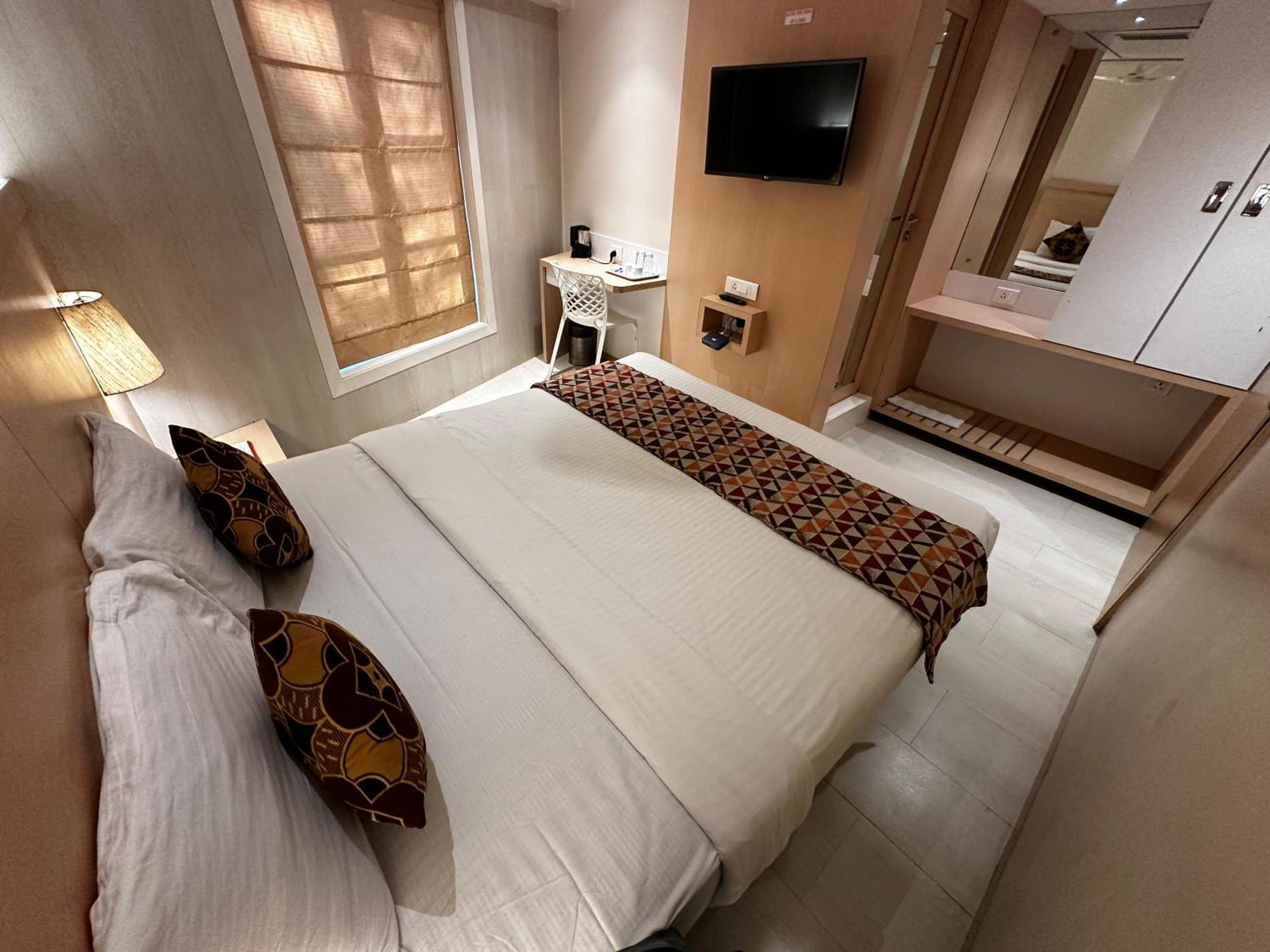 South Coast Hotel Wagle Estate Thane Buitenkant foto
