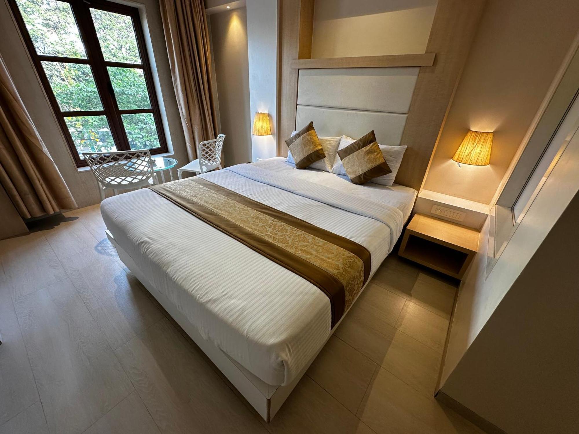 South Coast Hotel Wagle Estate Thane Buitenkant foto